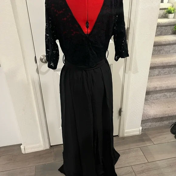 Pinup Fashion Lace Chiffon Wrap V Neck Dresse NWOT - Picture 9 of 9